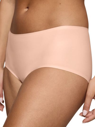 FIGI TRIUMPH BODY MAKE-UP ILLUSION SHORTY