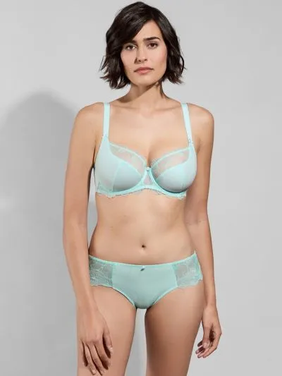 FIGI EMPREINTE MAY 02227