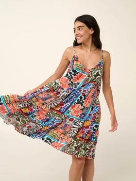 DODATEK PLAŻOWY VAMP 22416 SUKIENKA