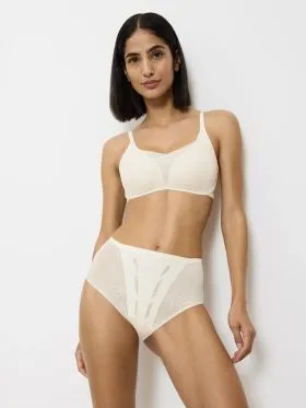 BIUSTONOSZ TRIUMPH SHAPE SMART ELLIPSE P