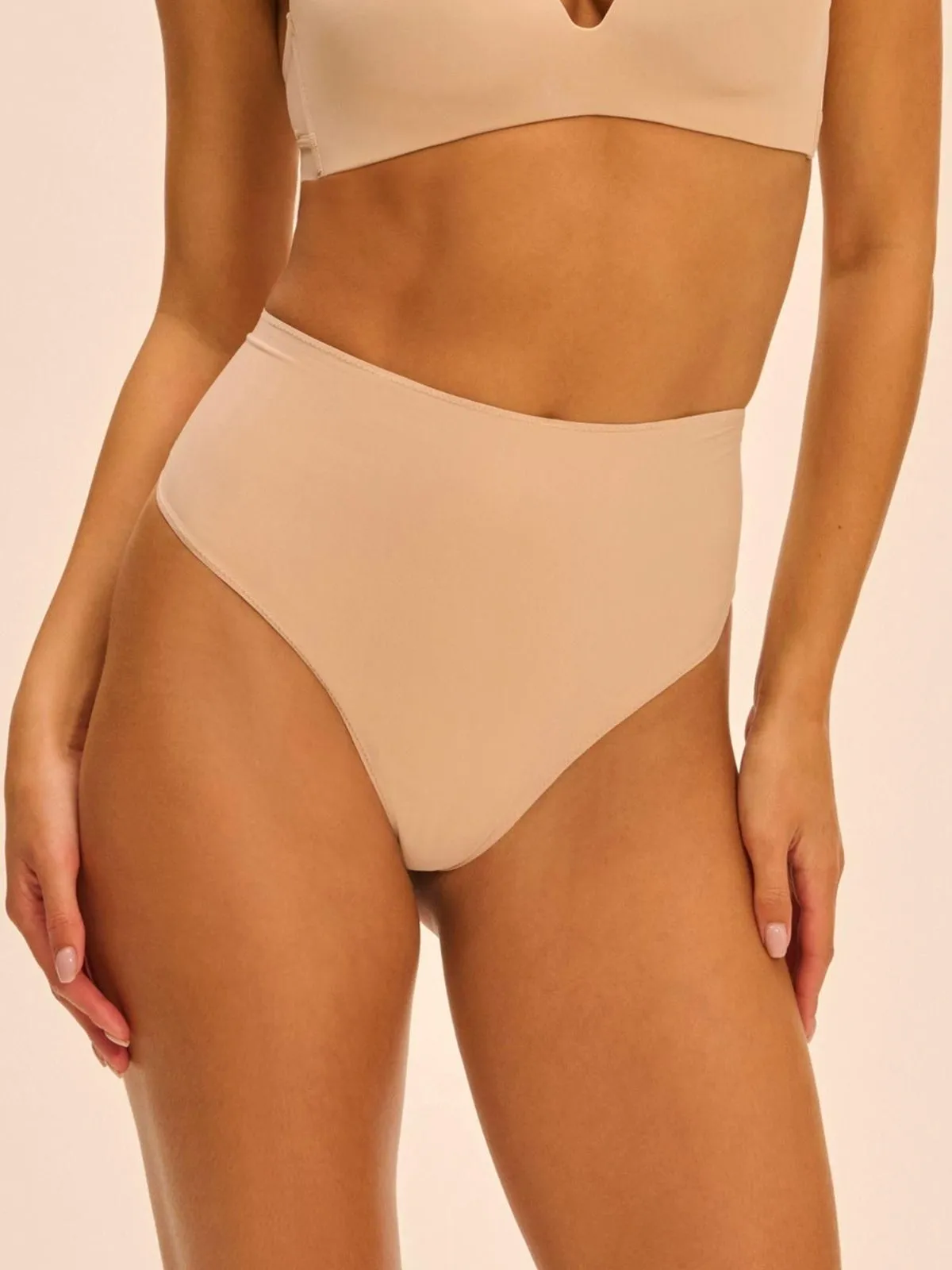 FIGI SIMONE PERELE STORY 1F6709 MODELUJĄCE