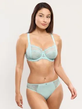 FIGI EMPREINTE MAY 03227