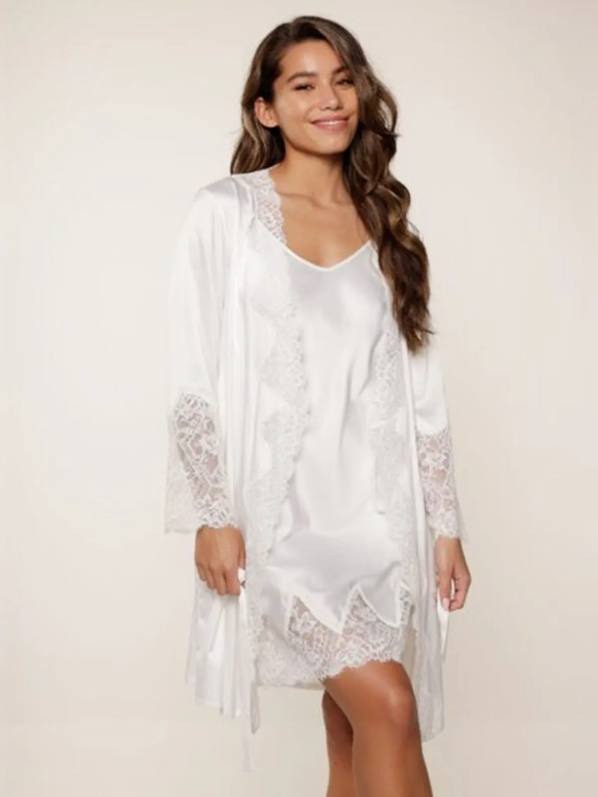 SZLAFROK LINGA DORE 7806KM