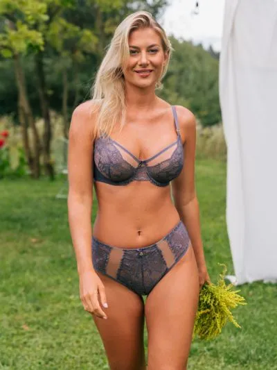 FIGI SAMANTA MILA M400