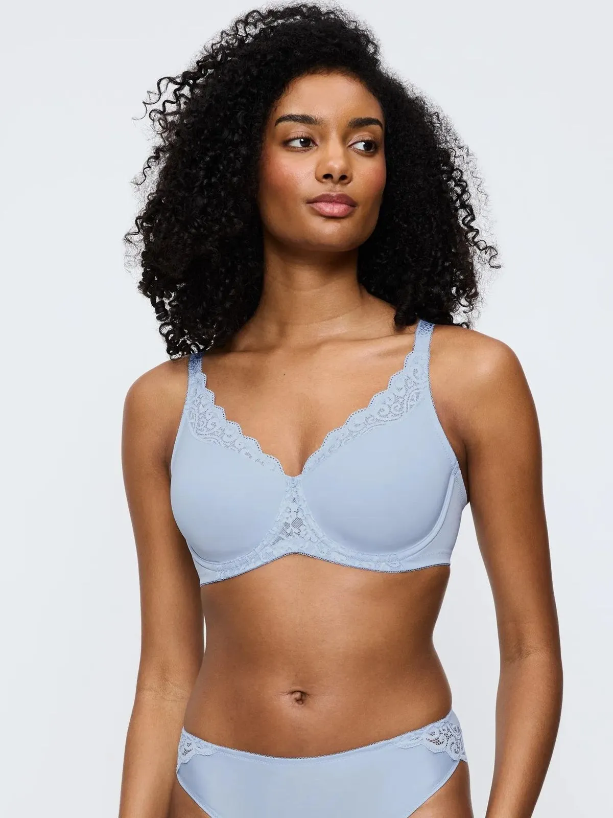 BIUSTONOSZ TRIUMPH AMOURETTE W01