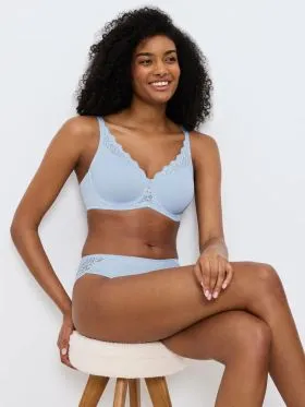 BIUSTONOSZ TRIUMPH AMOURETTE W01