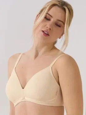 BIUSTONOSZ LISCA LAURA 020327