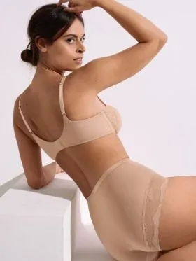 FIGI LISCA EVELYN 022195