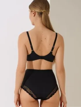 FIGI LISCA EVELYN 022195