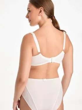 FIGI EWA BIEN RINA C125