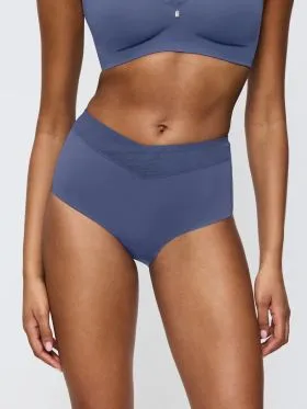 FIGI TRIUMPH TRUE SHAPE SENSATION T MAXI