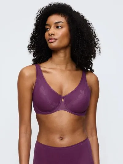 BIUSTONOSZ TRIUMPH WILD ROSE SENSATION W01