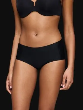 FIGI TRIUMPH BODY MAKE-UP ILLUSION SHORTY