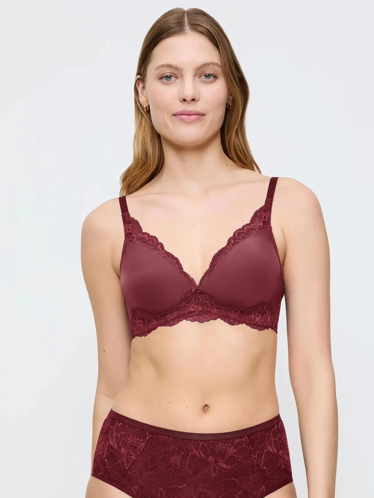 BIUSTONOSZ TRIUMPH AMOURETTE CHARM T P