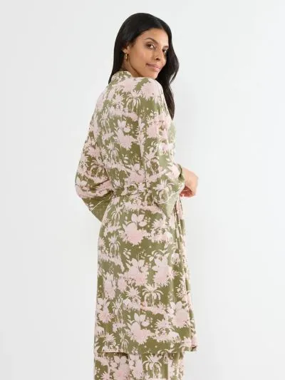 SZLAFROK TRIUMPH AURA SPOTLIGHT ROBE 01