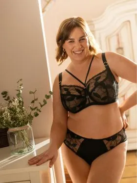 BIUSTONOSZ SAMANTA KENDALL A922