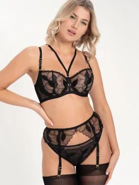 BIUSTONOSZ SAMANTA KENDALL A142