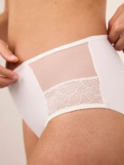 FIGI MAISON LEJABY NUDITE E12264