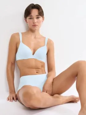 BIUSTONOSZ TRIUMPH BODY MAKE-UP ILLUSION WP EX