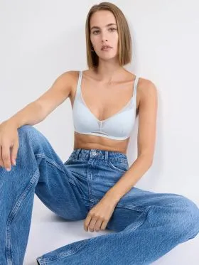 BIUSTONOSZ TRIUMPH BREATHE & LIFT SMATR PU