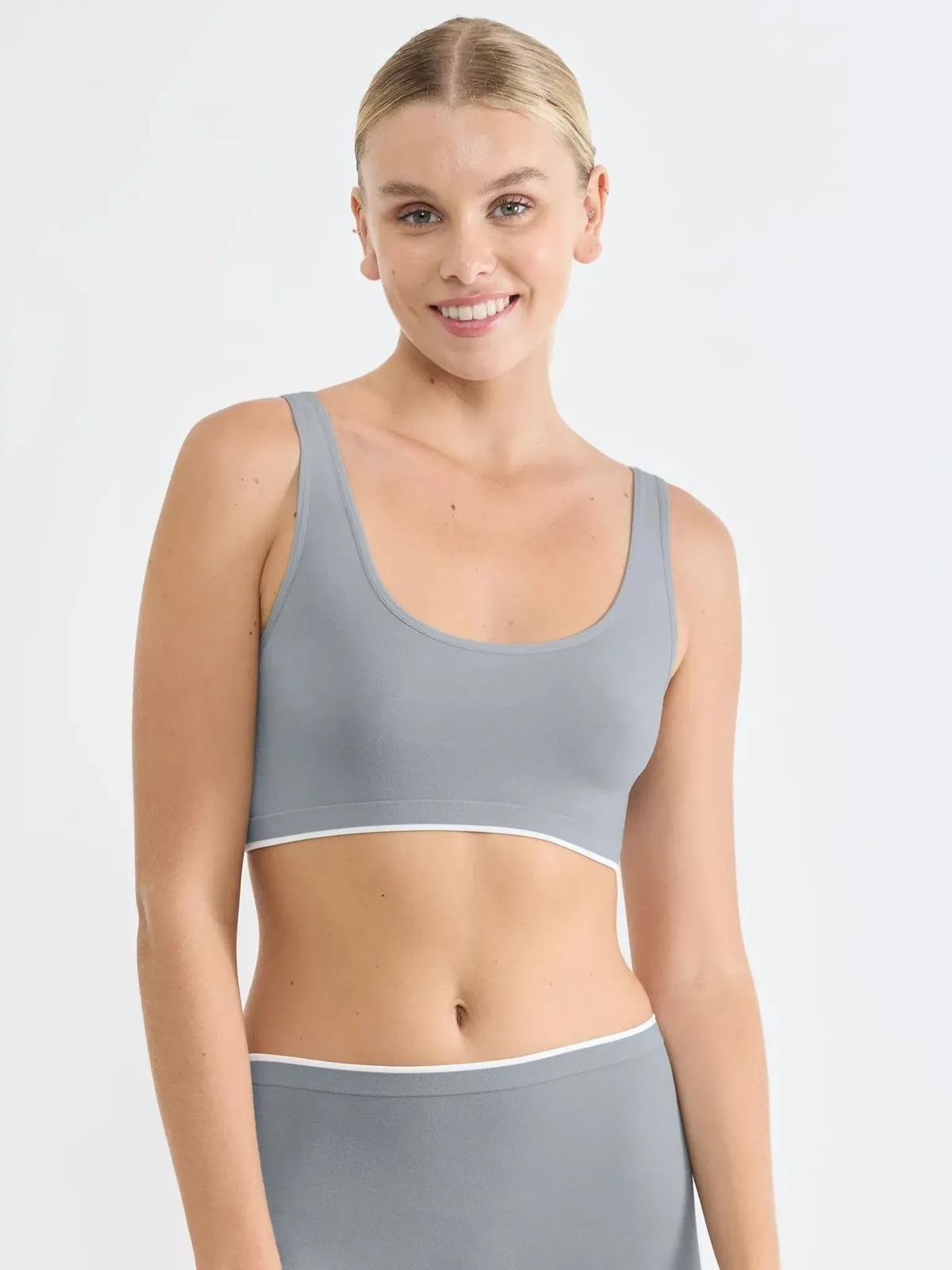 BIUSTONOSZ SLOGGI GO SENSE TOP