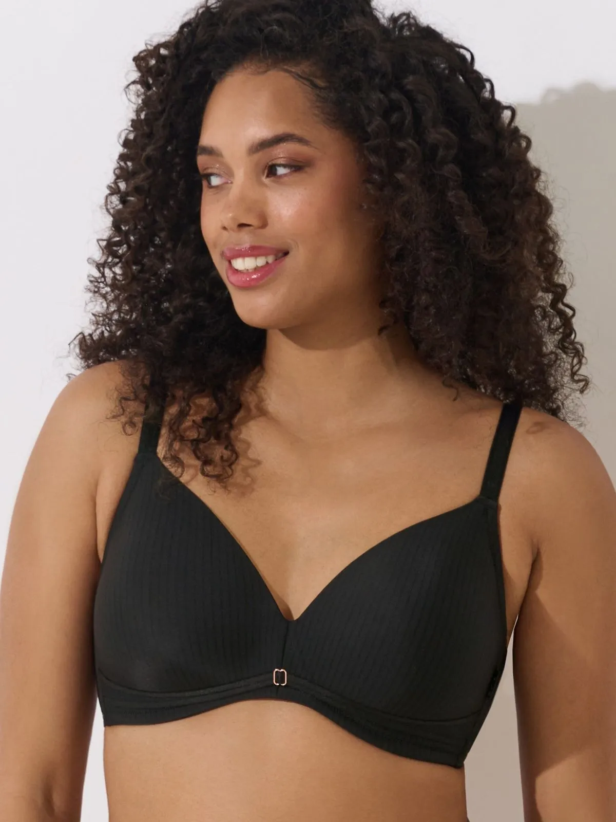 BIUSTONOSZ LISCA LAURA 020327