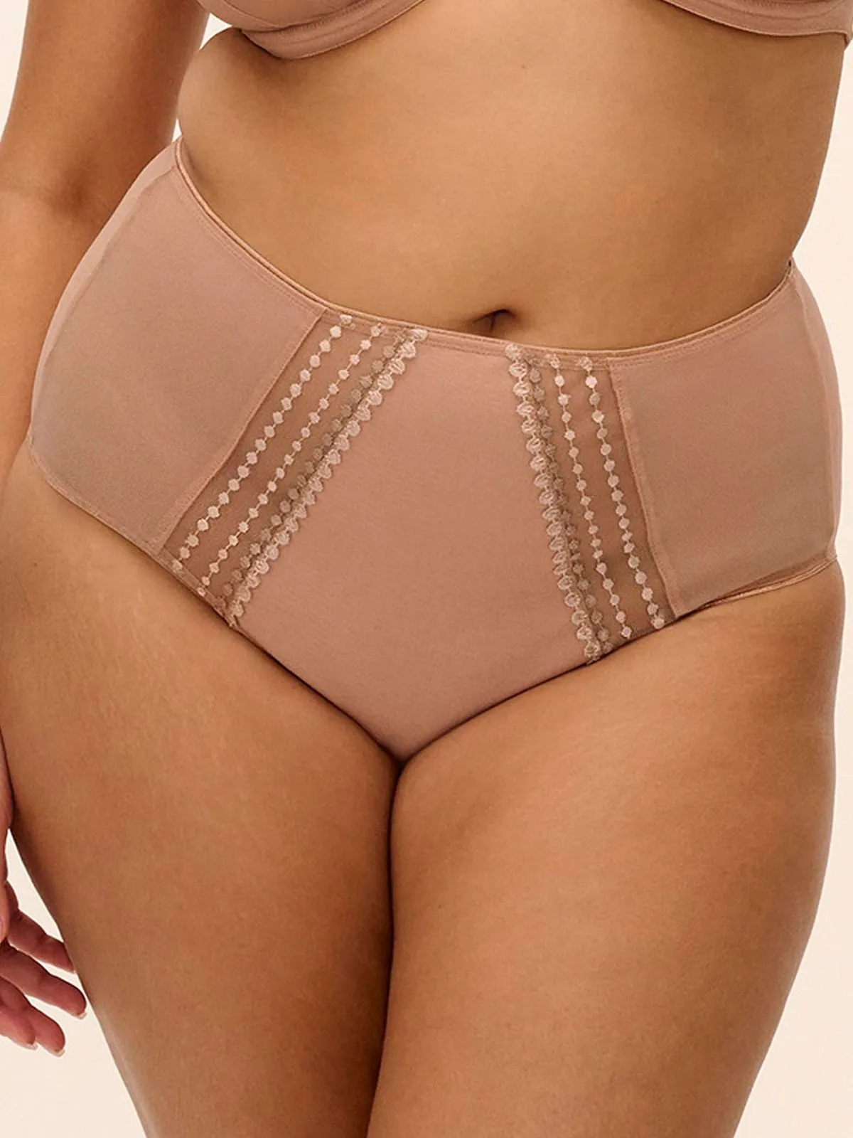 FIGI ELOMI MATILDA 8906