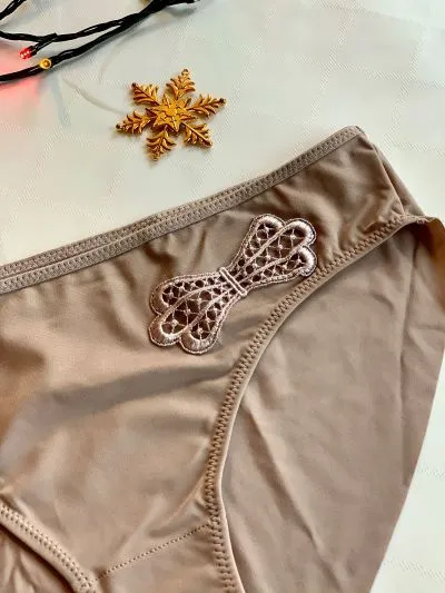 FIGI CORIN VIRGINIA 04771