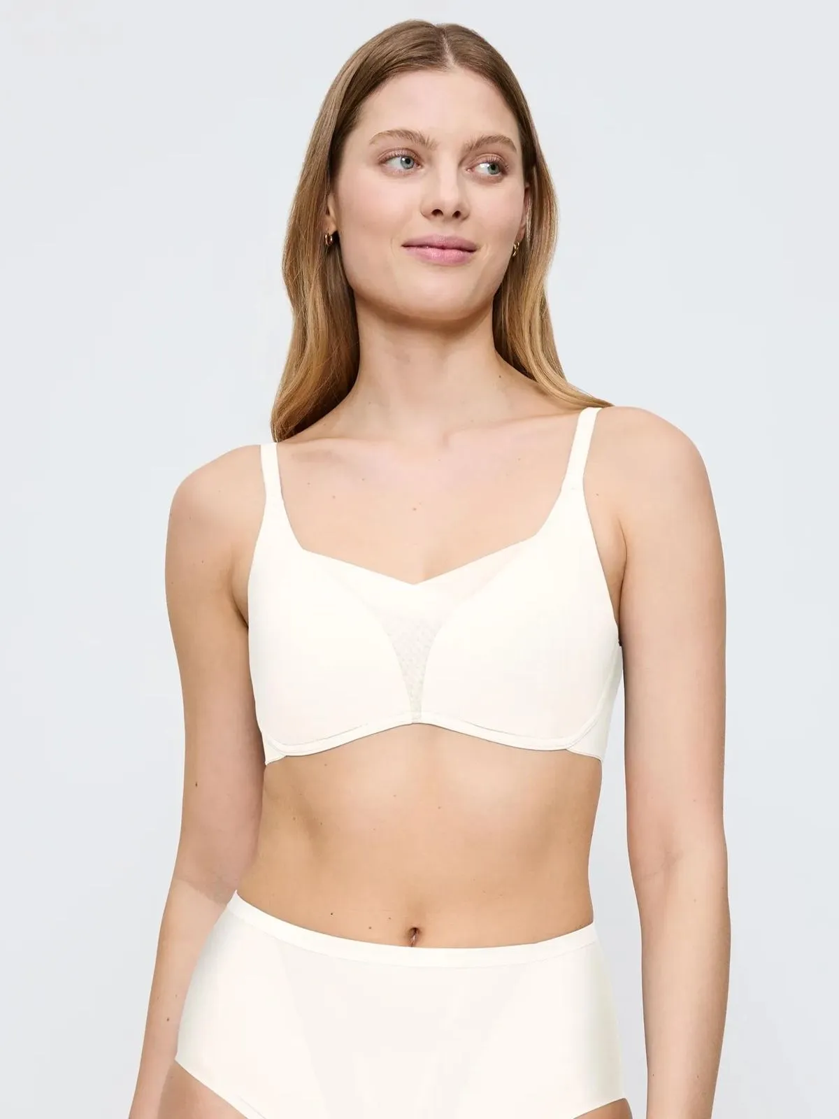 BIUSTONOSZ TRIUMPH SHAPE SMART P