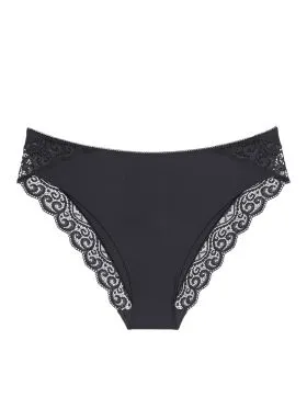 FIGI TRIUMPH AMOURETTE TAI