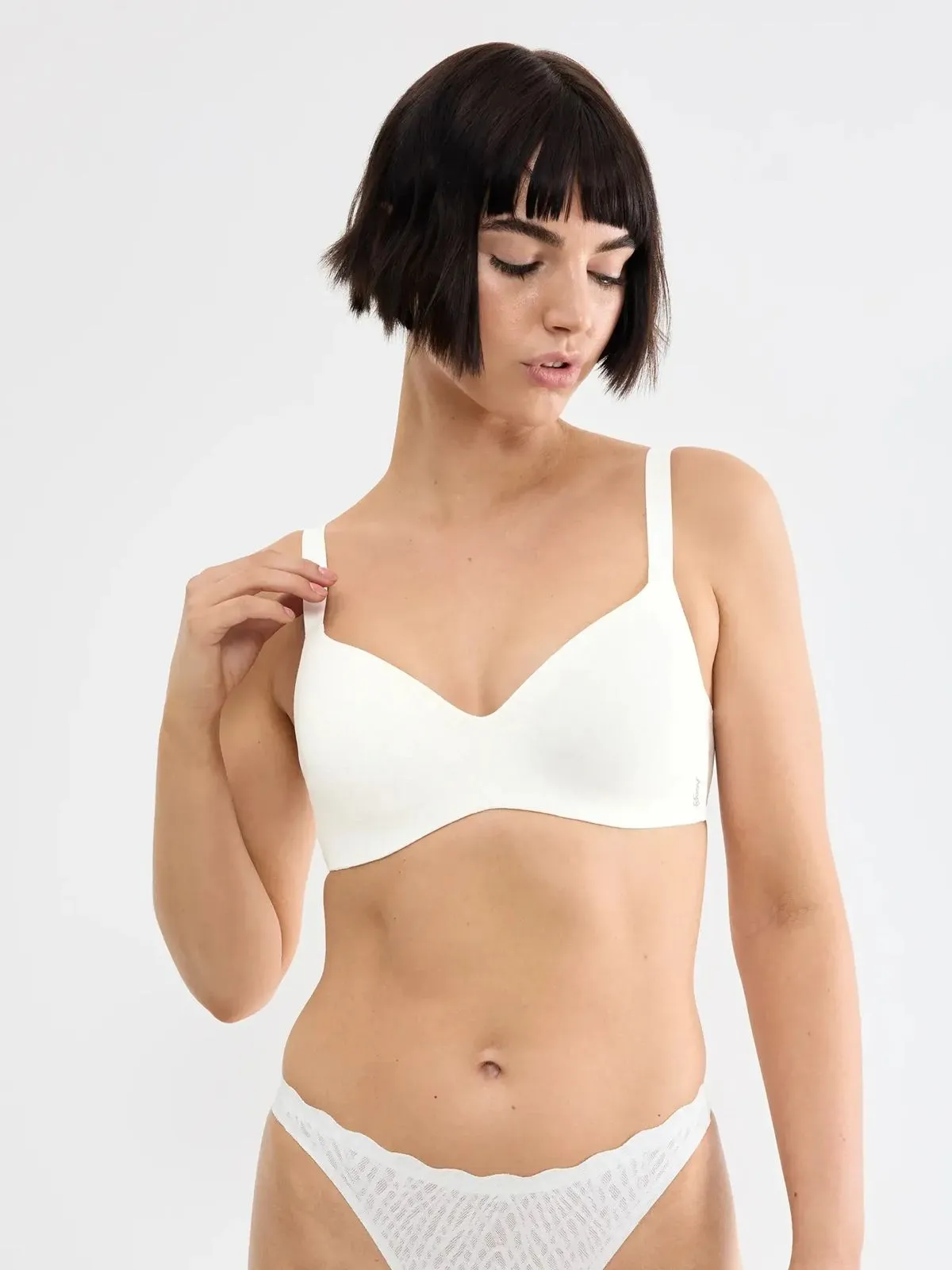 BIUSTONOSZ SLOGGI ZERO FEEL BLISS THE UP TSHIRT BRA