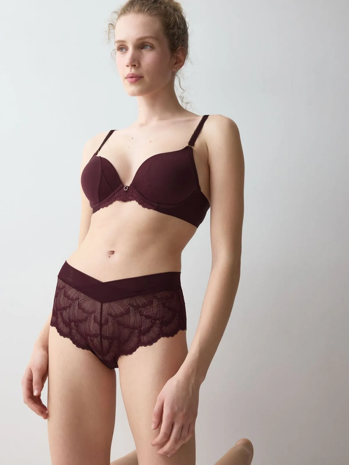 FIGI TRIUMPH LOVE IN LACE SHORTY