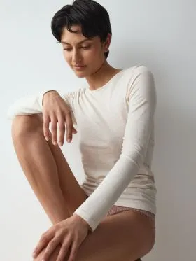 PODKOSZULKA TRIUMPH BEAUTY LAYERS LSL TOP 04