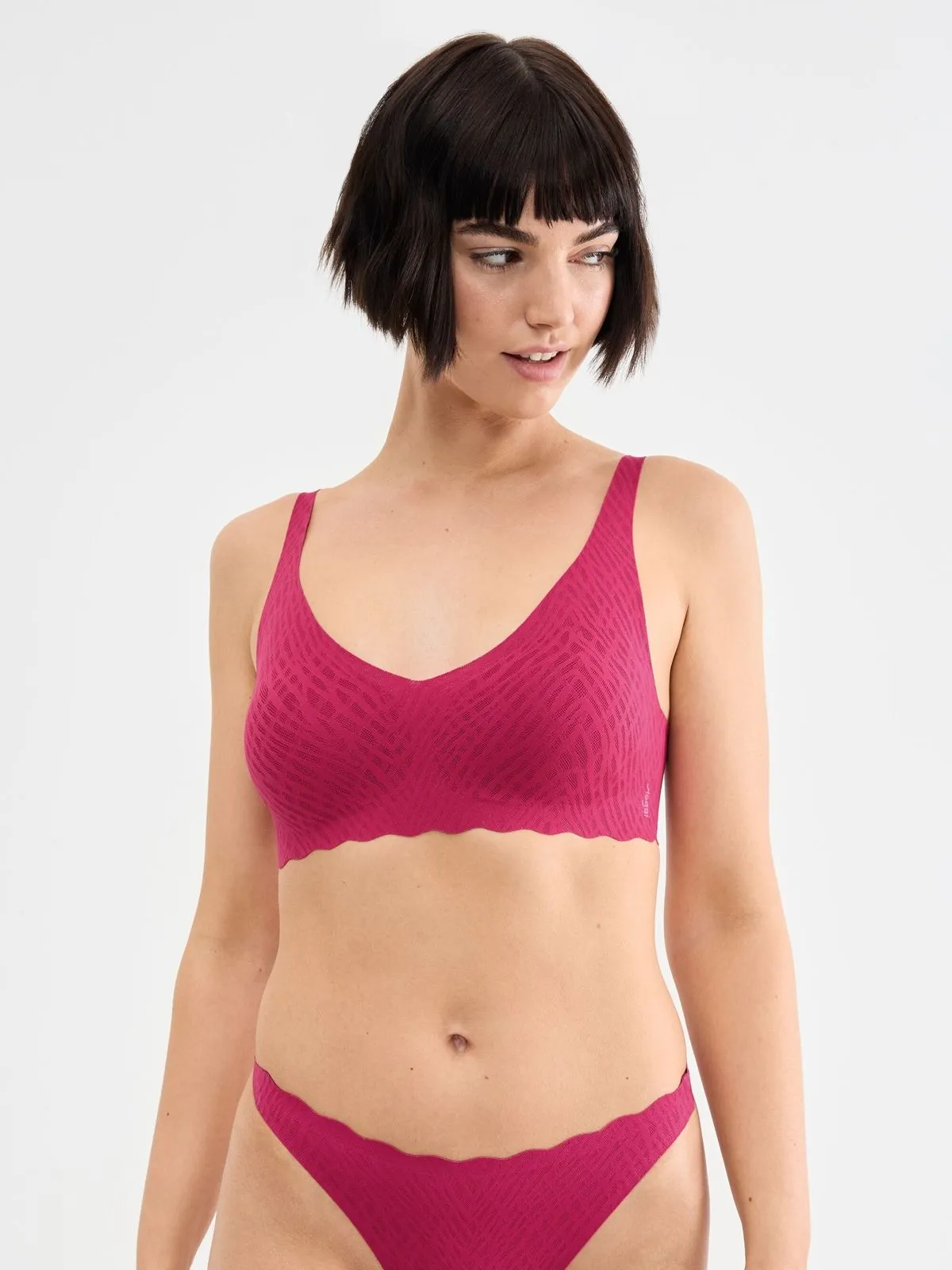 BIUSTONOSZ SLOGGI ZERO FEEL BLISS SOFT BRA